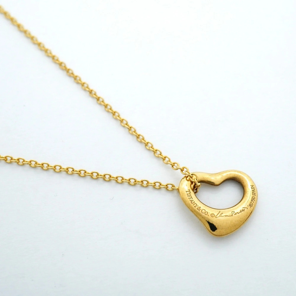 TIFFANY Authentic 18k Gold Heart Necklace - Picture 2 of 7
